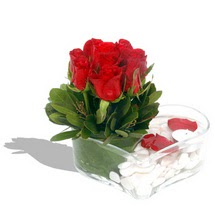 Mika kalp içerisinde 9 adet kirmizi gül  Düzce çiçek satışı 
